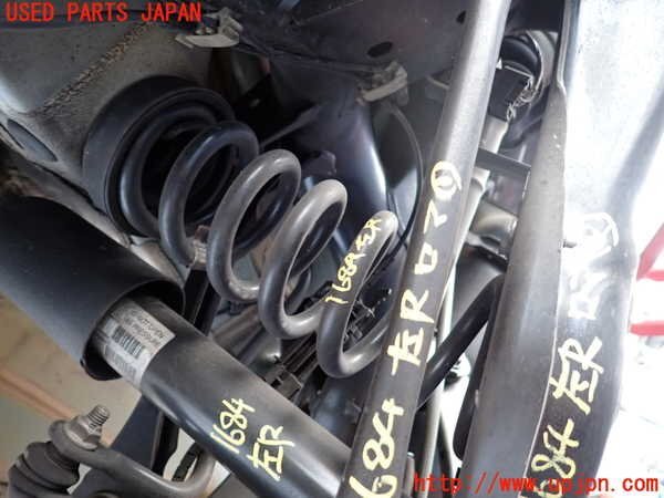 2UPJ-16845105]BMW 116i(1A16)(F20) левый задний springs б/у 