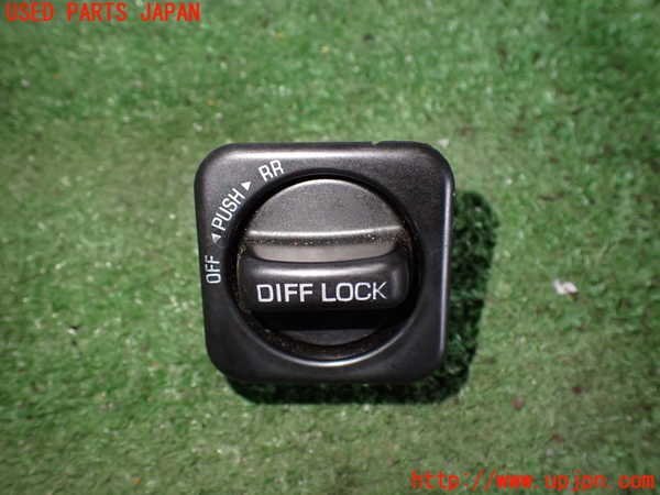 2UPJ-15106309]ランクルプラド(KZJ78W)スイッチ4 (デフロック) 中古