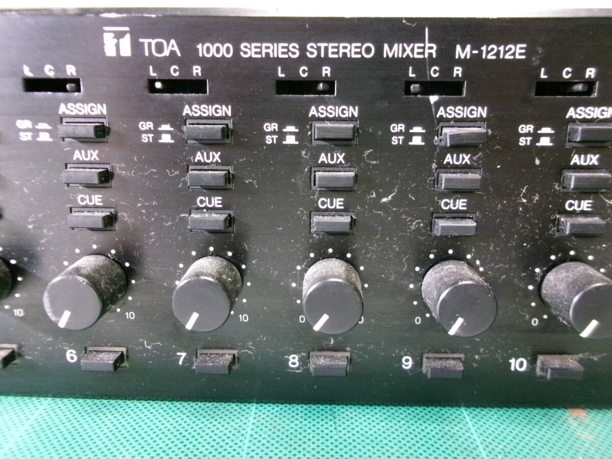 #TOA M-1212E стерео миксер который и . вспомогательный миксер как много ввод час. a автограф (ON-OFF L-C-R др. ). прямой чувство .. легкий в использовании 