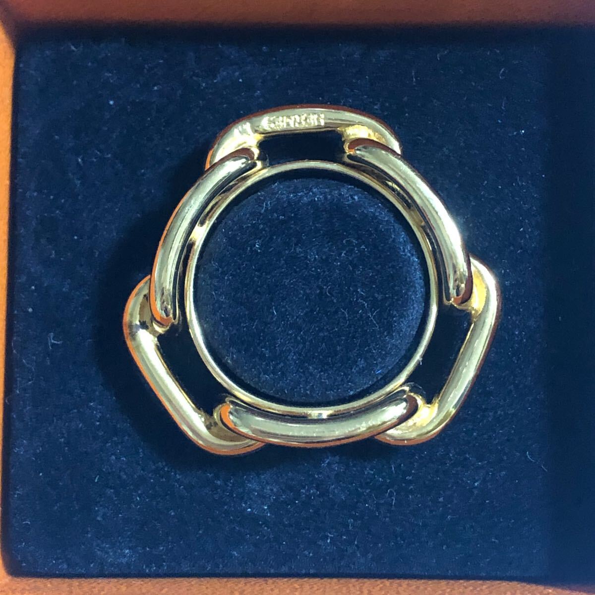 超美品 HERMES エルメス シェーヌダンクル スカーフリング 超美品 HERMES エルメス シェーヌダンクル スカーフリング