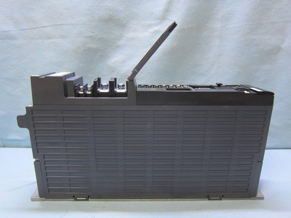 MITSUBISHI SERVO DRIVE UNIT MDSD2V3-404040 三菱 サーボアンプ MITSUBISHI SERVO DRIVE UNIT MDSD2V3-404040 三菱 サーボアンプ