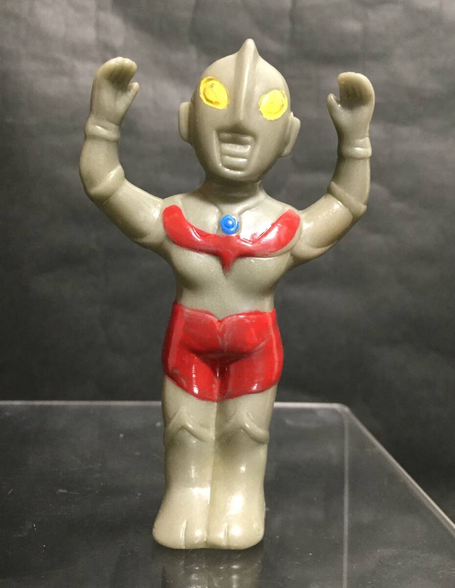 限定版 Yahoo!オークション - 東京大里玩具 当時物 ウルトラマン 指人形 ソフビ