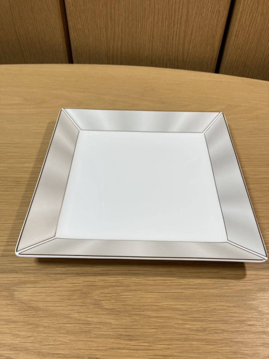 ▼ニッコー≪エリートモダン スクエアプレート 1枚≫約25cm NIKKO 角皿 皿 ディナープレート シルバー
