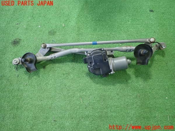 1UPJ-19256770]レクサス・UX250h(MZAH10)フロントワイパー