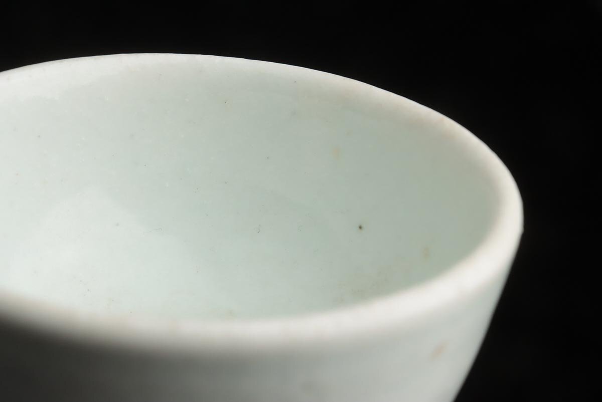 Bibian 比比昂- ZM265 朝鮮古美術李朝白磁盃・李朝盃径7.3cm 重 Bibian 比比昂- ZM265 朝鮮古美術李朝白磁盃・李朝盃径7.3cm 重