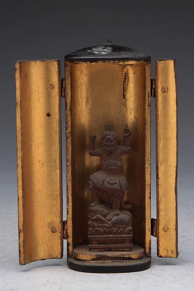 ET258 era Buddhism fine art small . small . carving tree carving [... heaven * many . heaven ] helmet .*... total height 10.1cm. height 5.5cm -ply 20g*. middle .*..