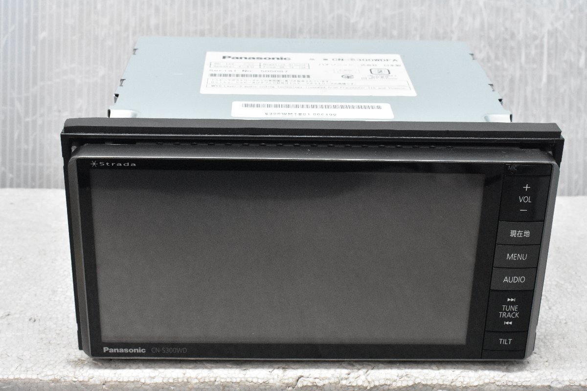 パナソニック 地デジ メモリー ナビ CN-S300WDFA 地図データ V12.05.25 Bluetooth対応　*＄ Panasonic strada CN-S300WD メモリーナビ (地デジ⁄フルセグ⁄CD⁄DVD