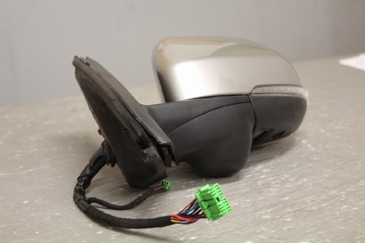 ボルボ V60 (FB4164T) 純正 左 ドアミラー 電格 16P＋2P ウィンカー ウェルカムランプ カメラ 左ミラー p049413