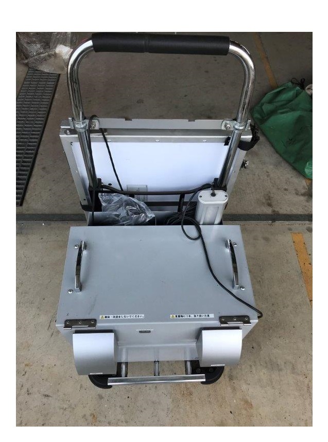 c3A長イ千040915-1ww1(2)/ソーラーパネル発電機 100V 処分 蓄電池タイプ ソーラー兼用ポータブル キャンプアウトドア USF-PT-012 使用2回