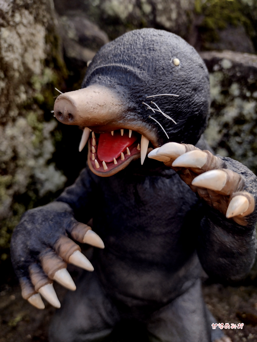 かなめみお もぐら怪獣 モングラー 30cmサイズ ガレージキット かなめみお もぐら怪獣 モングラー 30cmサイズ ガレージキット