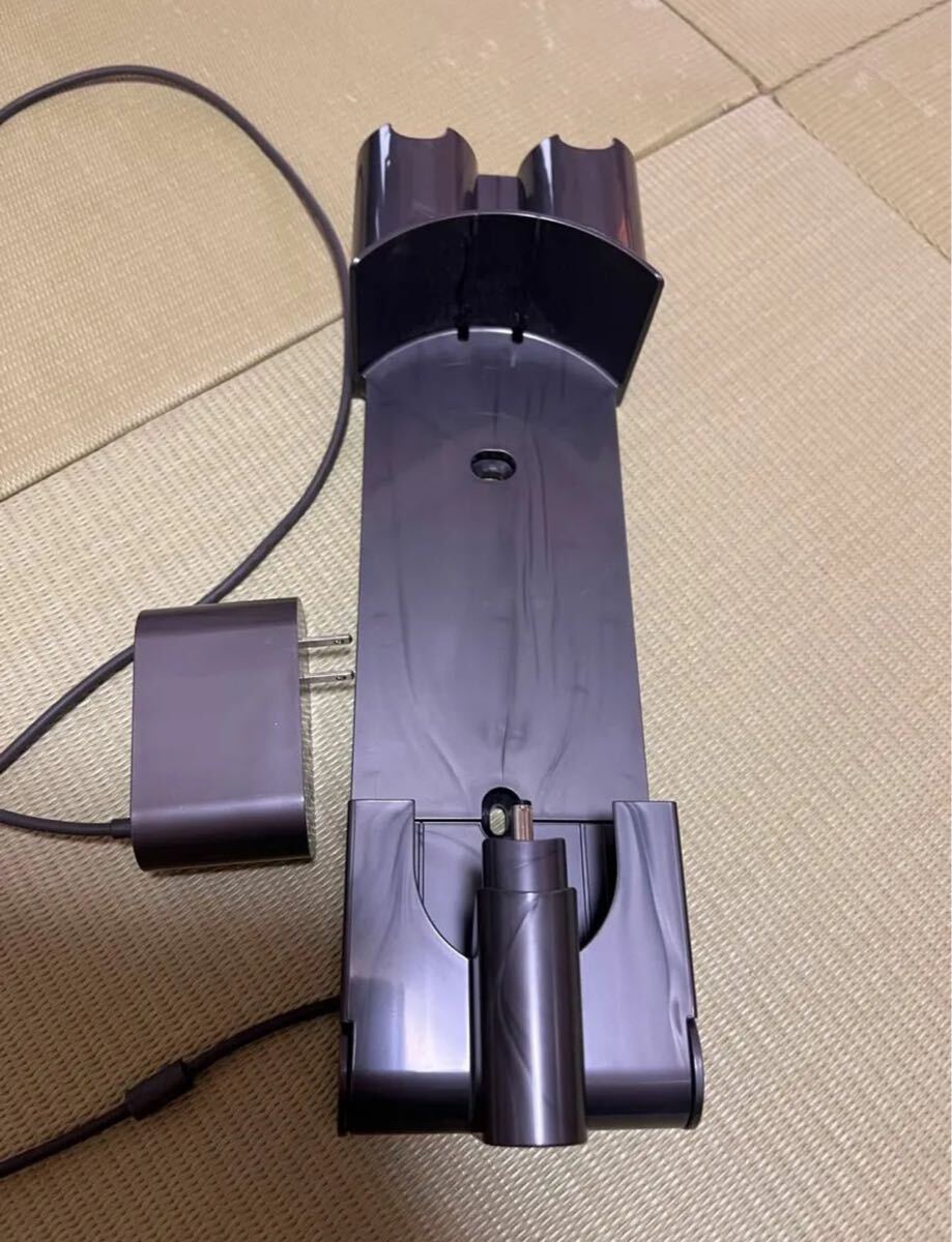 ダイソン dyson 掃除機 v8スリム slim fluffy+ 付属品多数 説明 ダイソン dyson 掃除機 v8スリム slim fluffy+ 付属品多数 説明