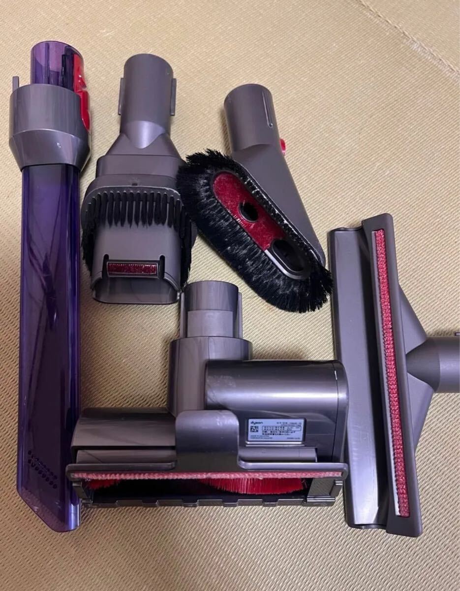 ダイソン dyson 掃除機 v8スリム slim fluffy+ 付属品多数 説明 ダイソン dyson 掃除機 v8スリム slim fluffy+ 付属品多数 説明