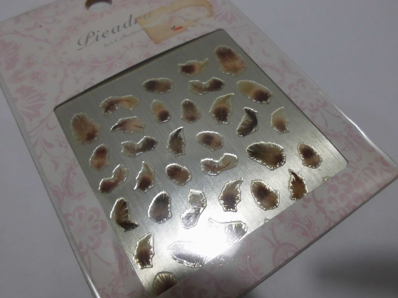 наклейки на ногти перо бежевый 0