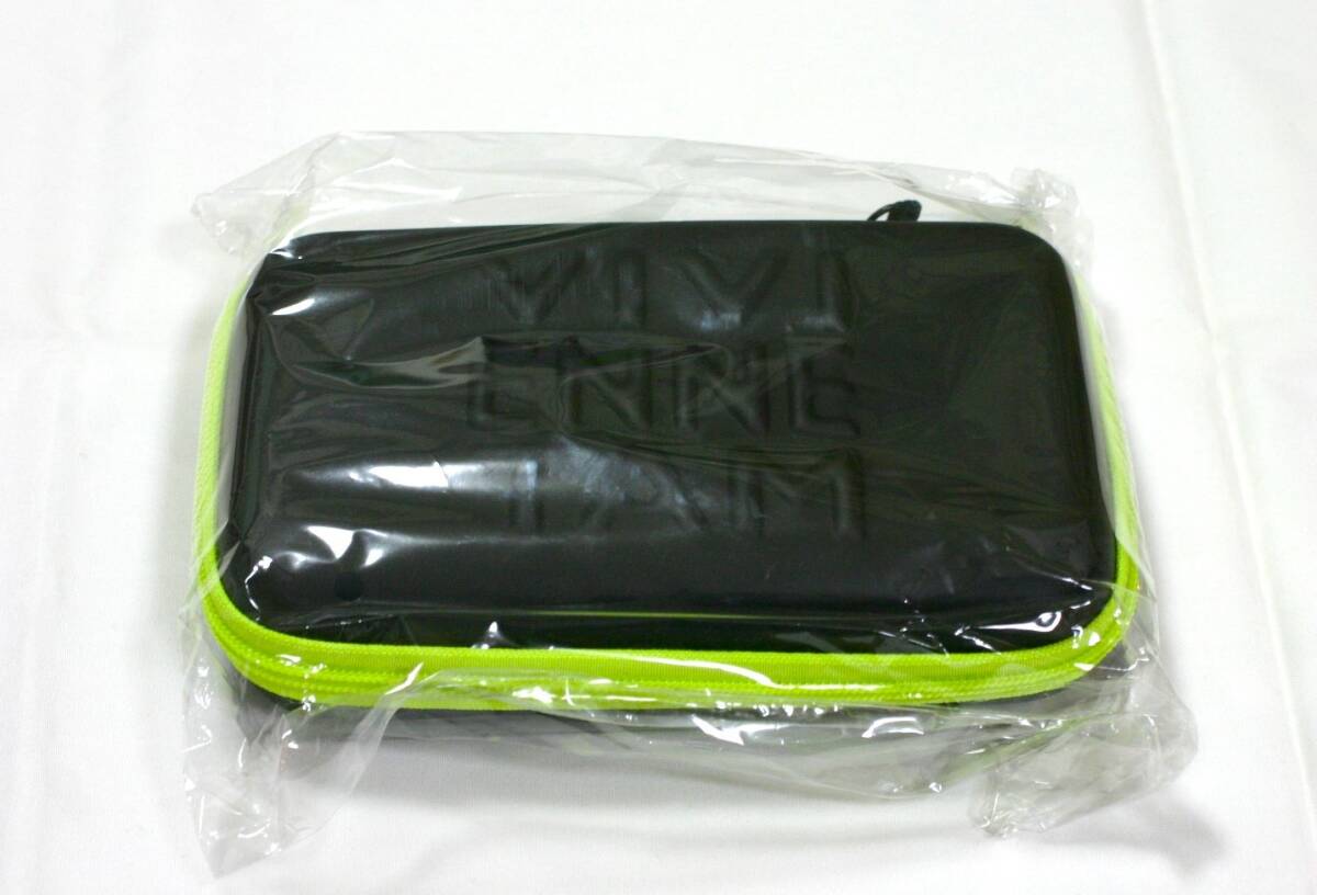 ヴィヴィアンタム ☆新品未開封☆ハードケースポーチ
