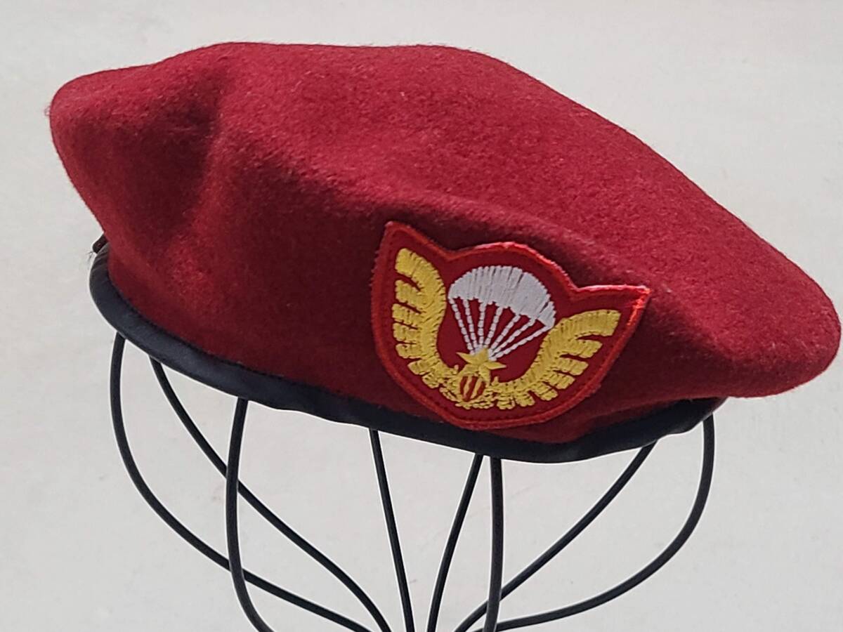 ベトナム戦争☆南政府軍☆空挺ベレー帽 Yahoo!オークション - 南ベトナム軍 空挺師団 ベレー帽 レッド色