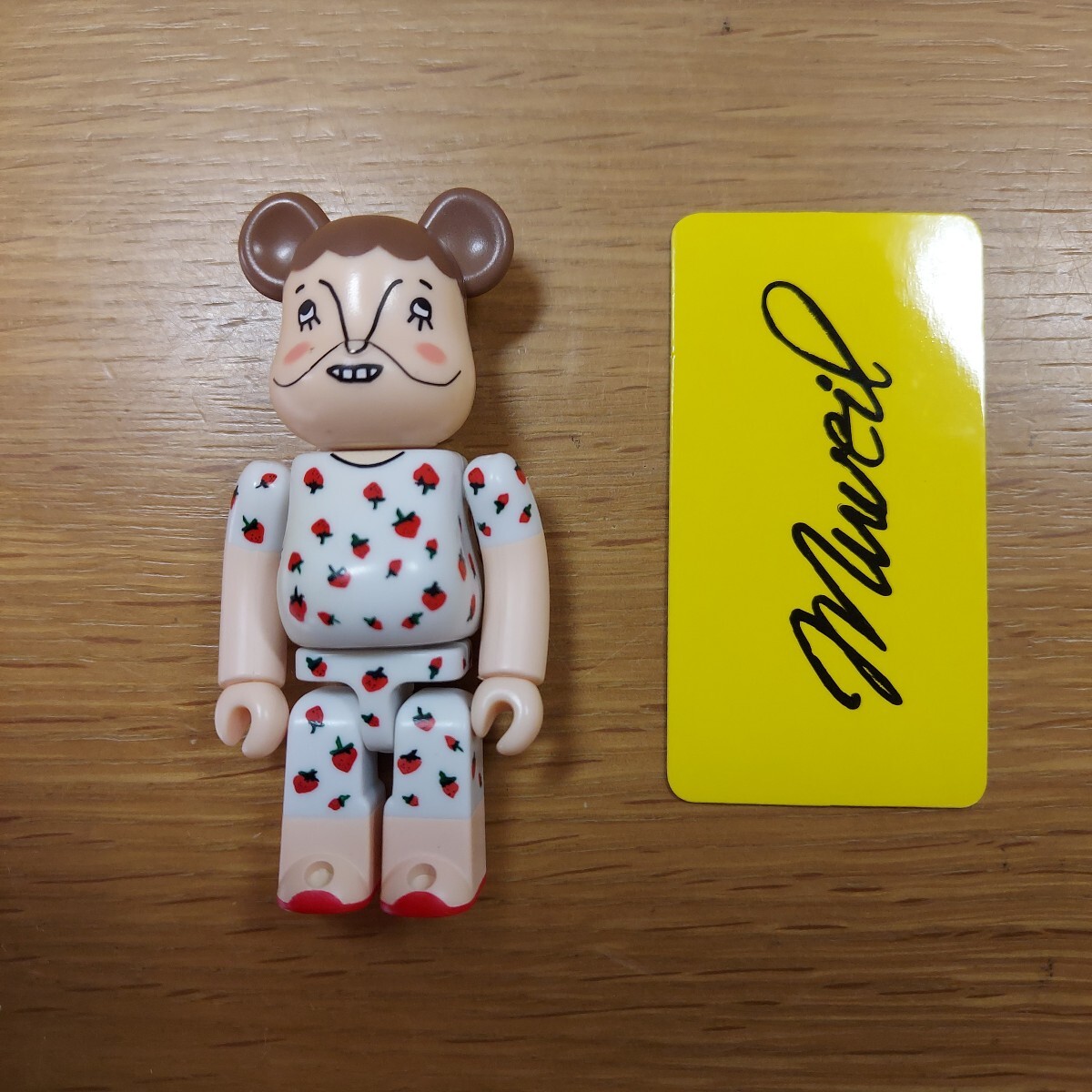 ベアブリック　BE@RBRICK　シリーズ23　アーティスト　ARTIST　裏「muveil・ヴァイオレット」　カード付き