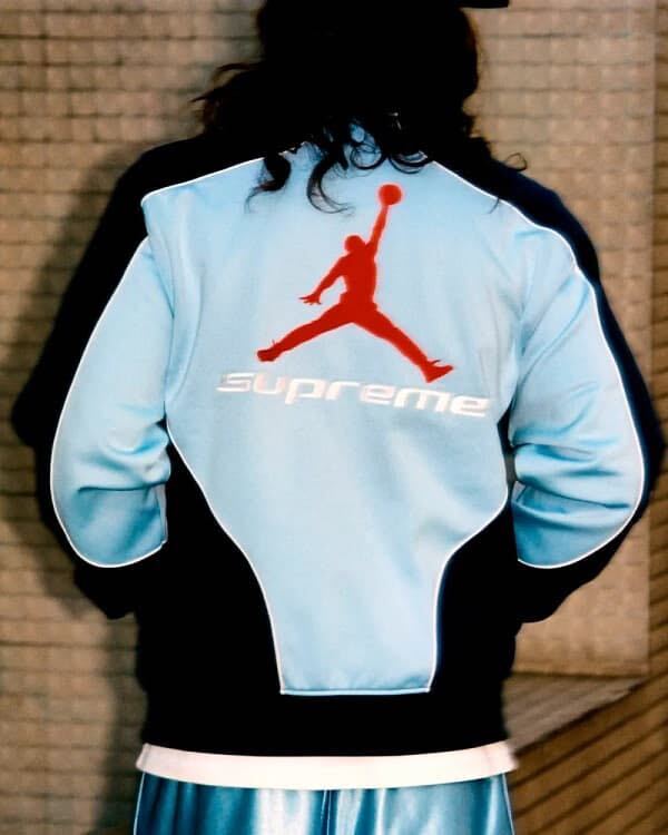 送料無料 M 水色 Supreme x Jordan Tricot Track Jacket Blue 送料無料 M 水色 Supreme x Jordan Tricot Track Jacket Blue