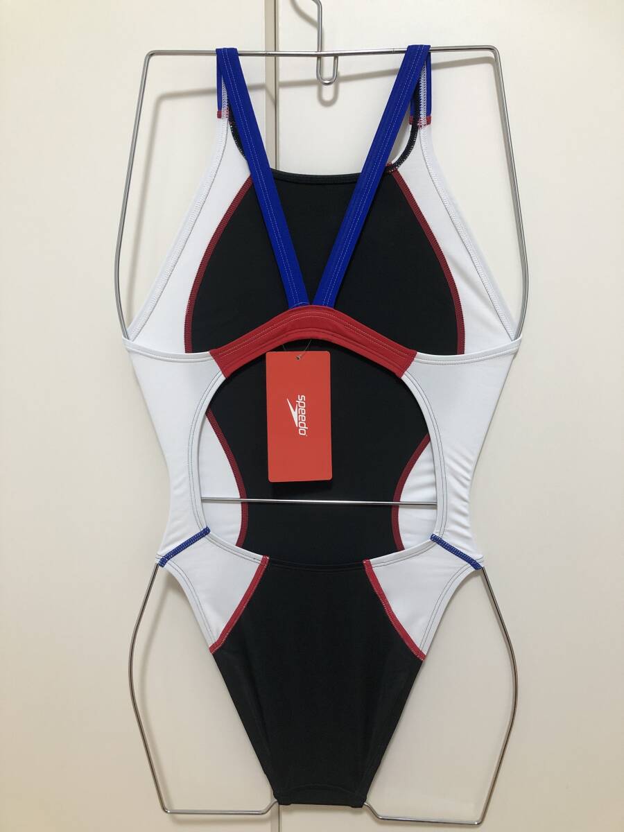 未使用】スピード SPEEDO 競泳水着 SCW01921N ファーストスキン 未使用】スピード SPEEDO 競泳水着 SCW01921N ファーストスキン
