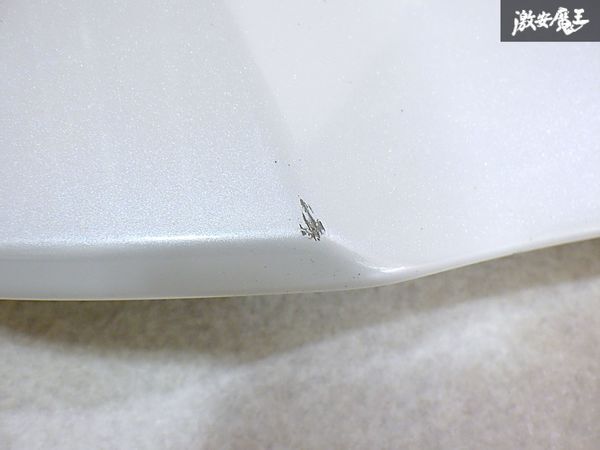 トヨタ 純正 AGH30W GGH30W 30 後期 アルファード リア スポイラー ウイング 外装 エアロ 白 070 ホワイトパール系 76085-58080 棚Q-1_画像3