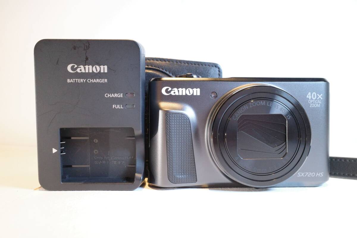 カメラ2台まとめ売り】Canon 5D・PENTAX K20D #0093-681 カメラ2台まとめ売り】Canon 5D・PENTAX K20D #0093-681