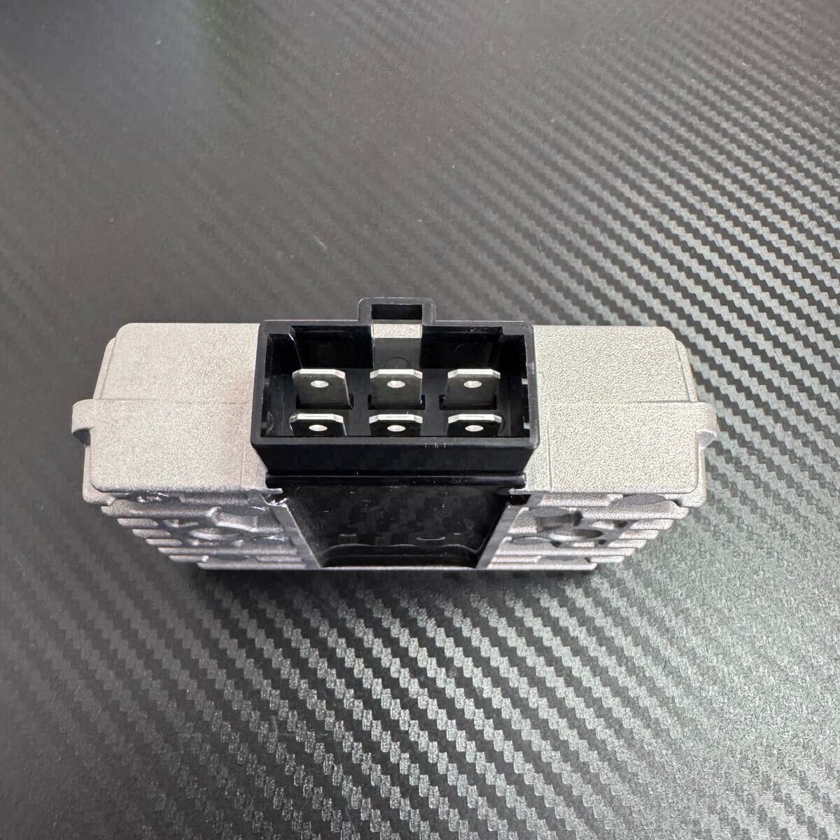新品 レギュレーター カワサキ 純正部品 ゼファー400 C1 C2 C3 新品 レギュレーター カワサキ 純正部品 ゼファー400 C1 C2 C3