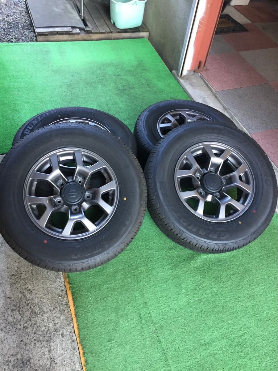 ジムニーシェラ純正アルミタイヤセット タイヤホイールセット　ダンロップ_画像2