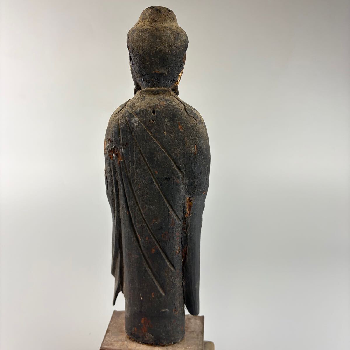 達摩。木仏像。木佛。昭和時代。古美術。骨董品。舊家蔵出し。希少品 達摩。木仏像。木佛。昭和時代。古美術。骨董品。舊家蔵出し。希少品