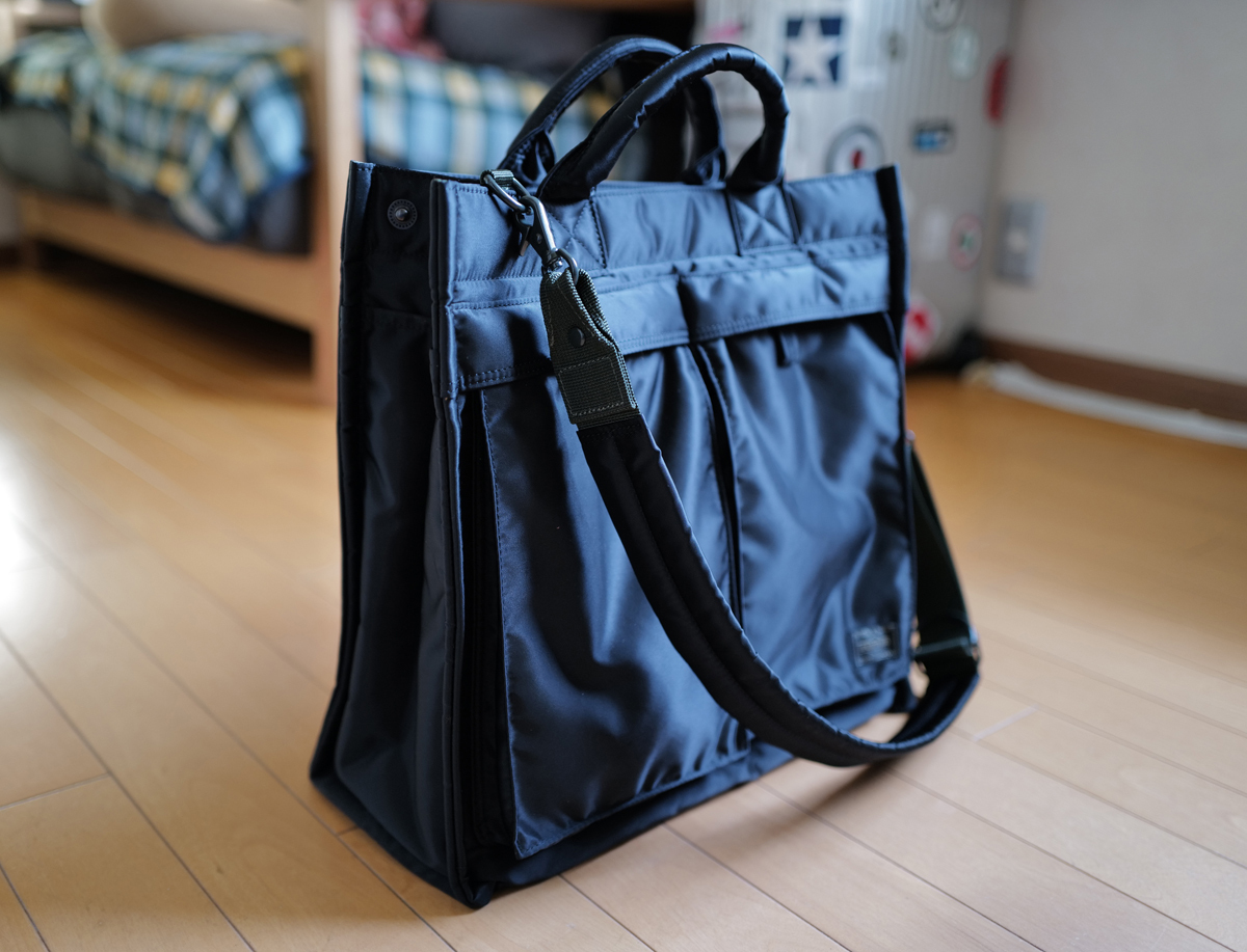 PORTER: PX Tanker 2Way Vertical Tote Bag L (Sage Green PORTER: PX Tanker 2Way Vertical Tote Bag L (Sage Green