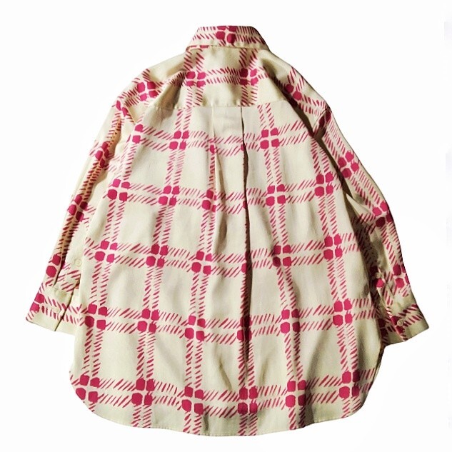 49 【UNIQLO × MARNI】 ユニクロ マルニ コラボ ゆったり 長袖 49 【UNIQLO × MARNI】 ユニクロ マルニ コラボ ゆったり 長袖