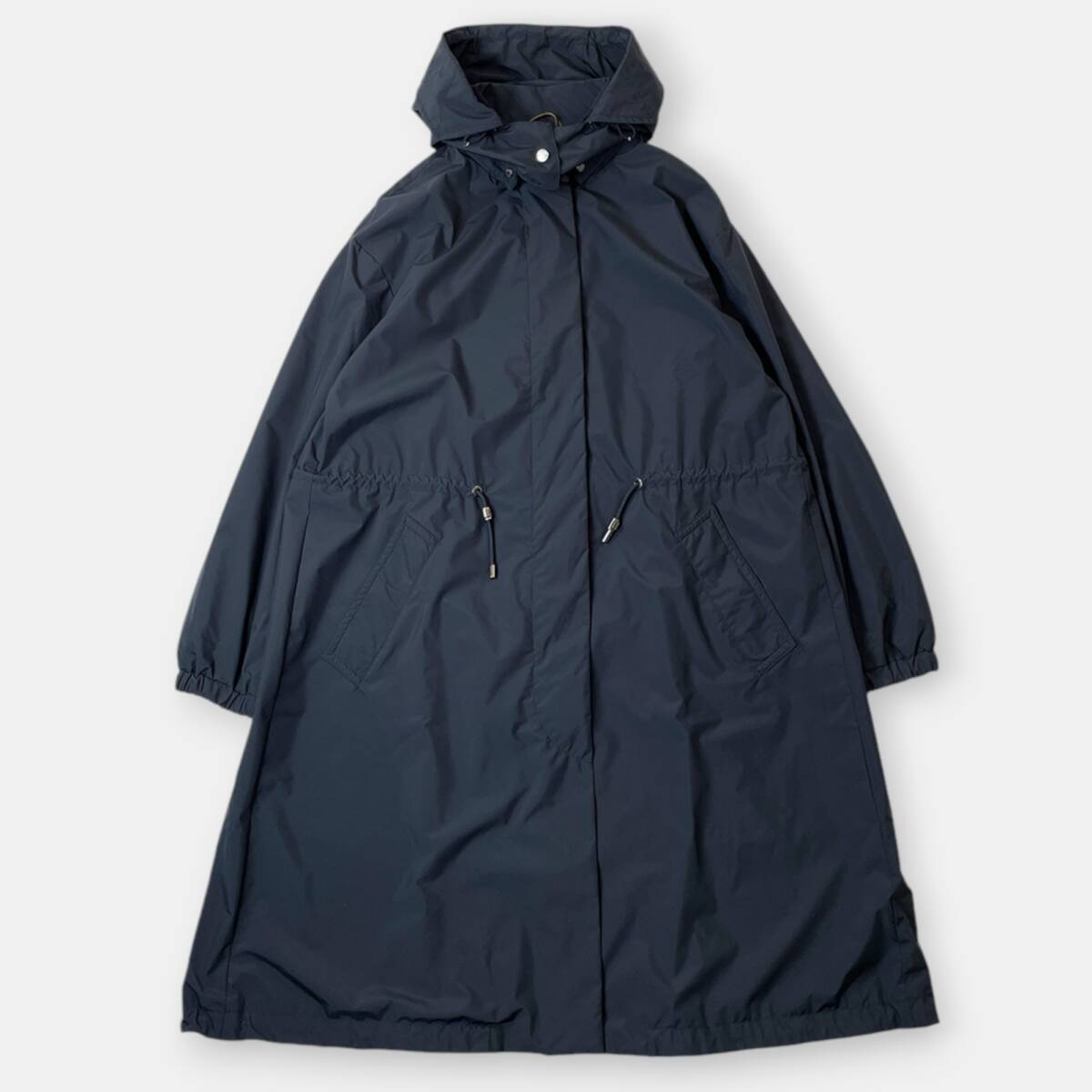 【MooRER 】ムーレー レディース ナイロンジャケット コート サイズ42 MooRER ムーレー AITANA STP ナイロン フード付き 軽量