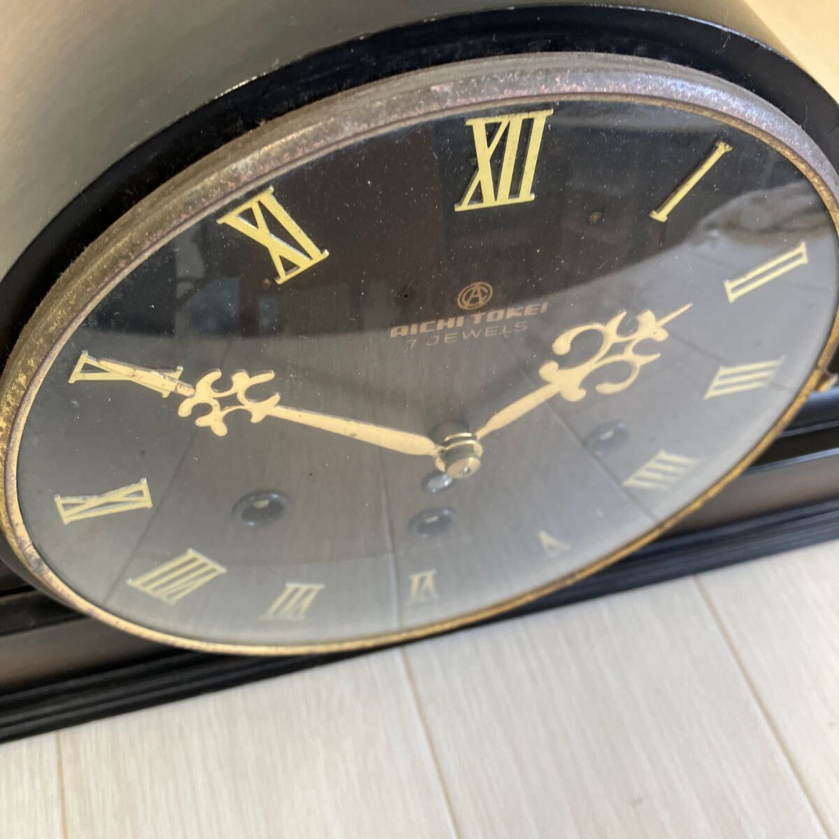 aichi 置時計 7jewels アンティーク　機械式時計　ゼンマイ時計 aichi 置時計 7jewels アンティーク 機械式時計 ゼンマイ時計
