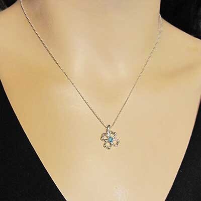  blue topaz ( blue ) pendant necklace four leaf one bead 11 month. birthstone 18k white gold 