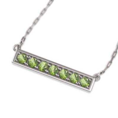 【あす楽対応】 白金(プラチナ)900 プレート ペンダント ネックレス ペリドット