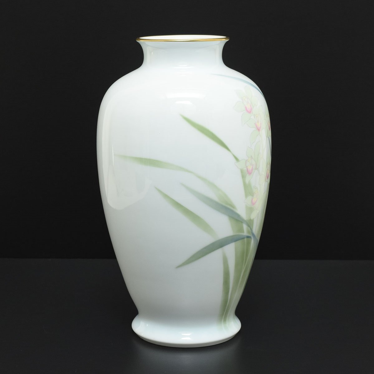 ◎532836 美品 深川製磁 特大色絵彩磁菖蒲文花器 高さ37.5㎝ 花 ◎532836 美品 深川製磁 特大色絵彩磁菖蒲文花器 高さ37.5㎝ 花