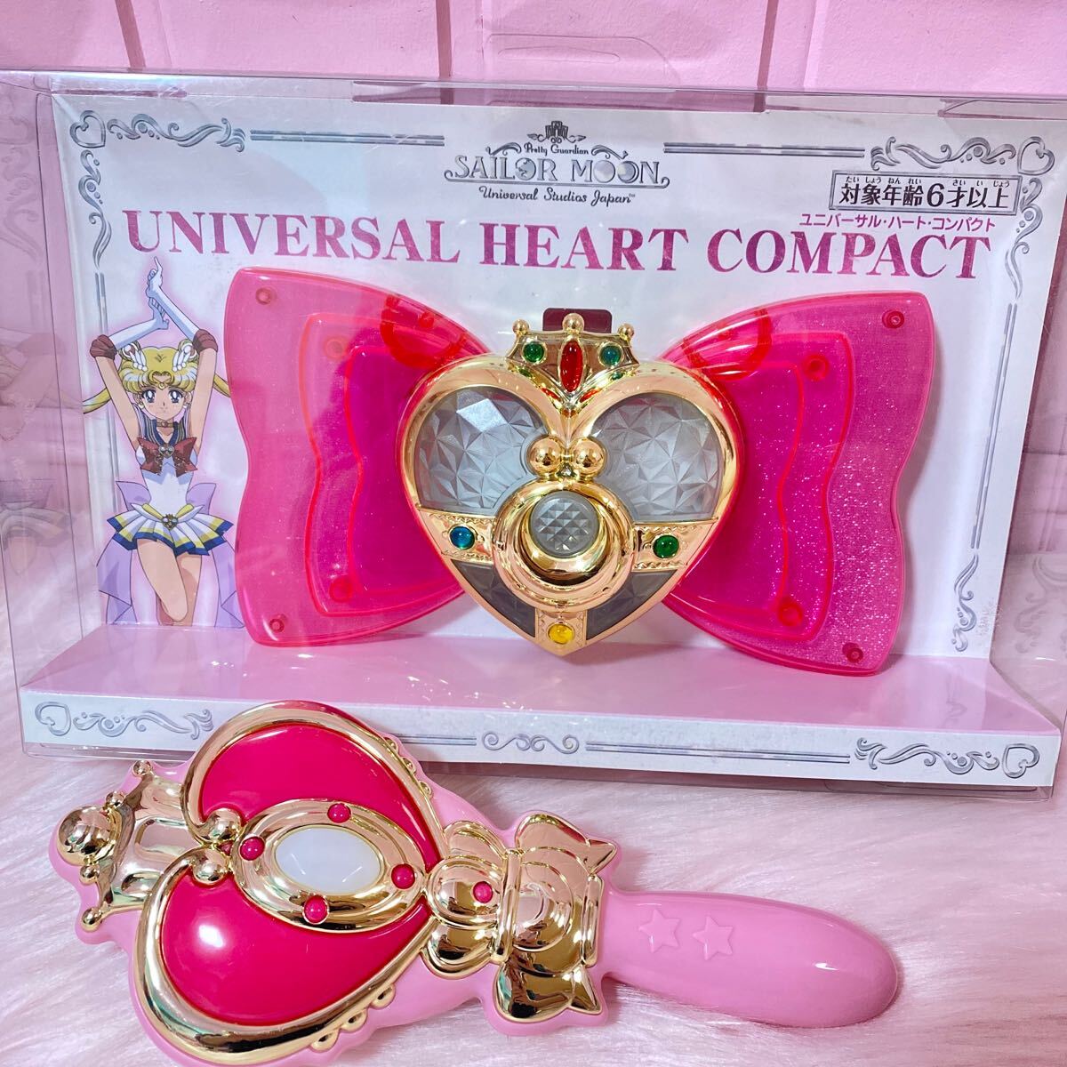 セーラームーン usj ユニバーサルハートコンパクト ヘアブラシ セーラームーン usj ユニバーサルハートコンパクト ヘアブラシ