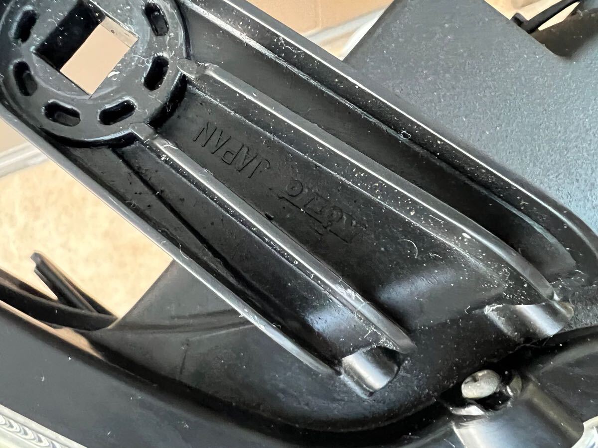 三菱 デリカ D5 純正 HID/ASSYバラストレベライザー付 ヘッド 三菱 デリカ D5 純正 HID/ASSYバラストレベライザー付 ヘッド