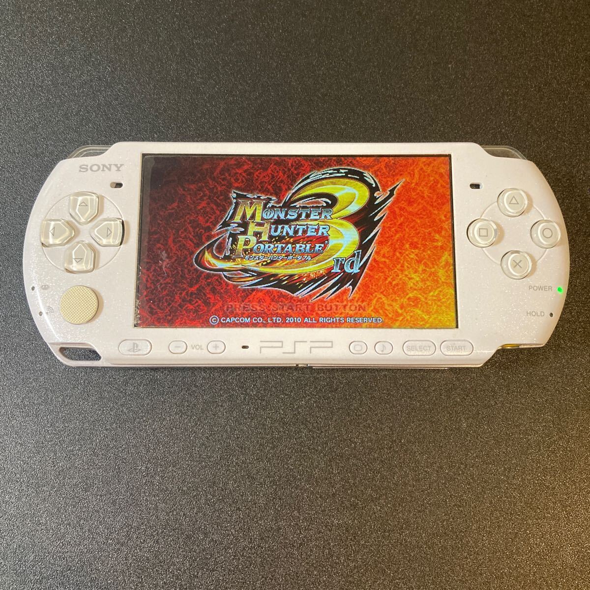 SONY PSP 3000 パール・ホワイト PSP-3000PW 本体のみ