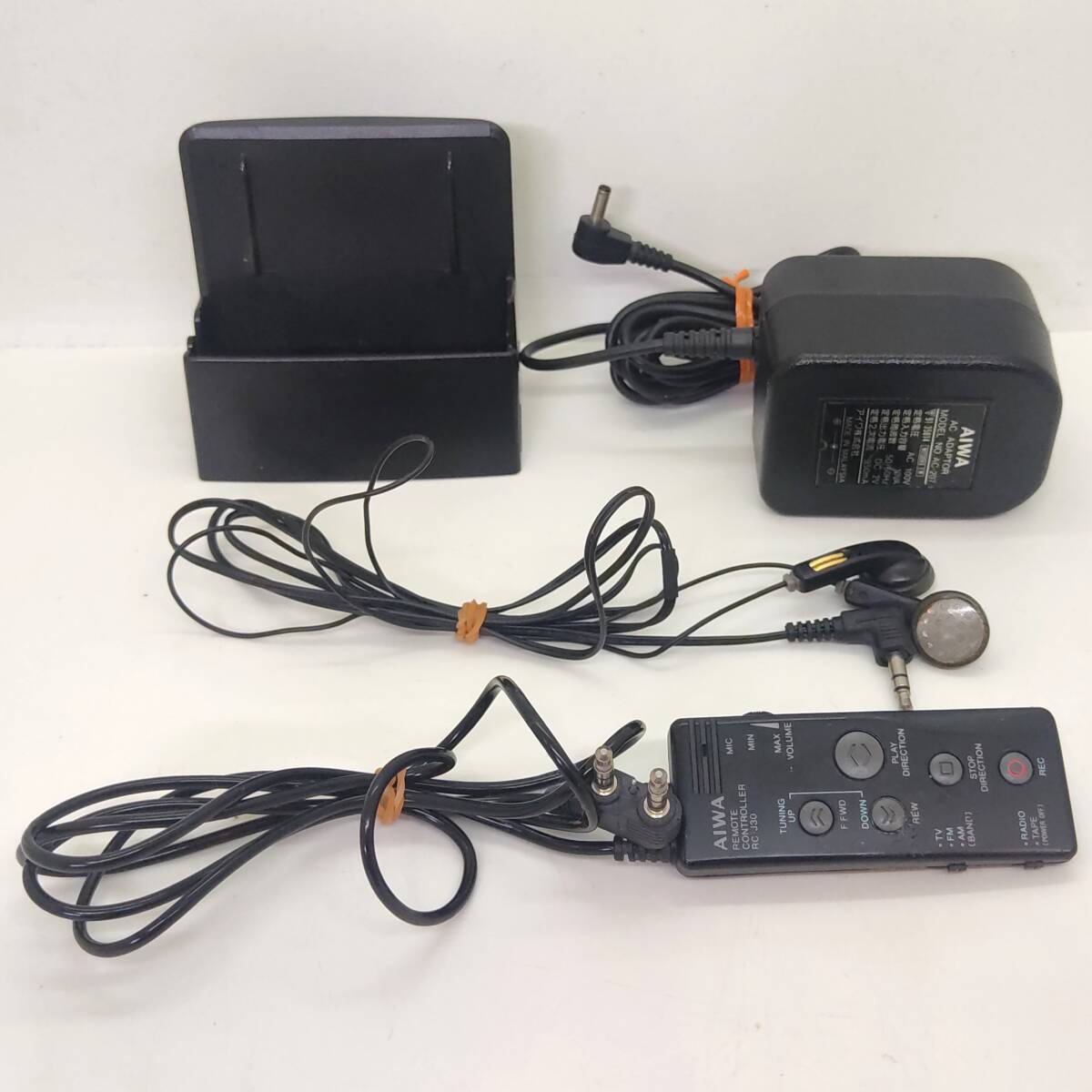 希少 HS-JX30 AIWA ポータブルカセットプレーヤー cassetteboy 希少 HS-JX30 AIWA ポータブルカセットプレーヤー cassetteboy