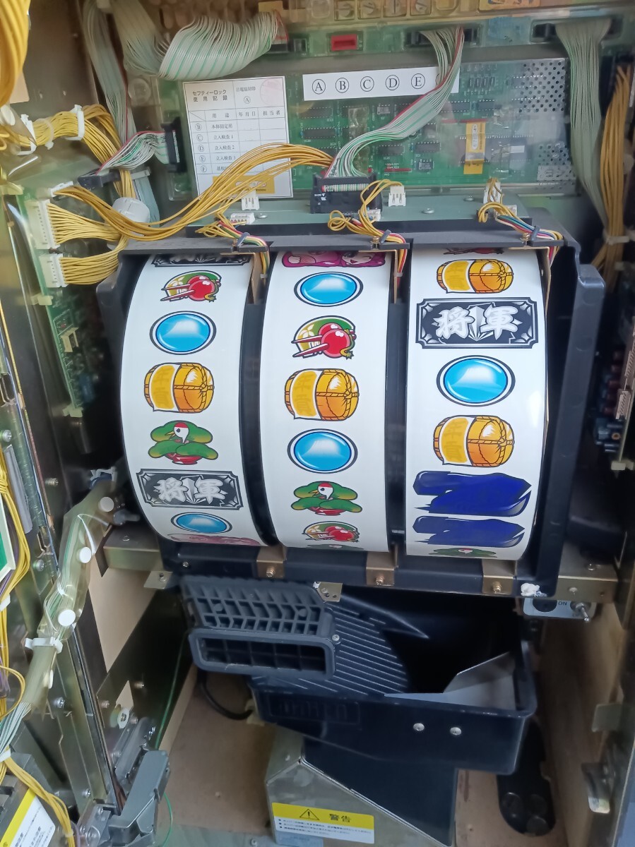 ☆4号機実機☆超人気機種☆吉宗Sラブリーパネル☆ドアキー ☆4号機実機☆超人気機種☆吉宗Sラブリーパネル☆ドアキー