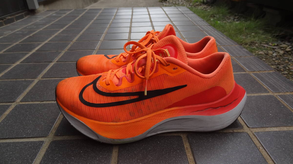 Yahoo!オークション - NIKE ZOOM FLY5 ナイキ ズームフライ5 Yahoo!オークション - NIKE ZOOM FLY5 ナイキ ズームフライ5