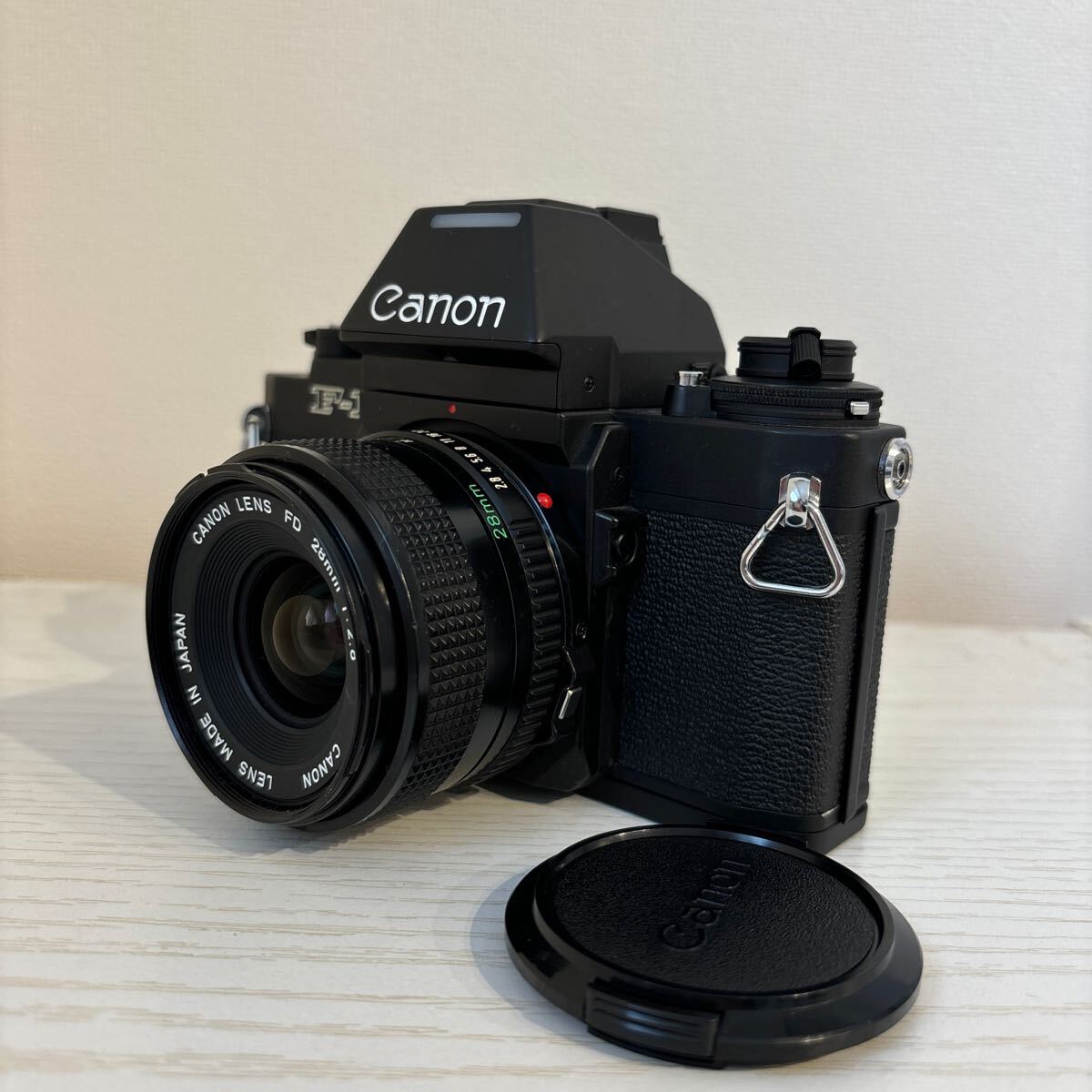 キャノン canon NEW F-1 FD 28mm 2.8 フィルムカメラ Canon New F-1 FD 28mm 2.8 フィルムカメラ 一眼レフ ボディ