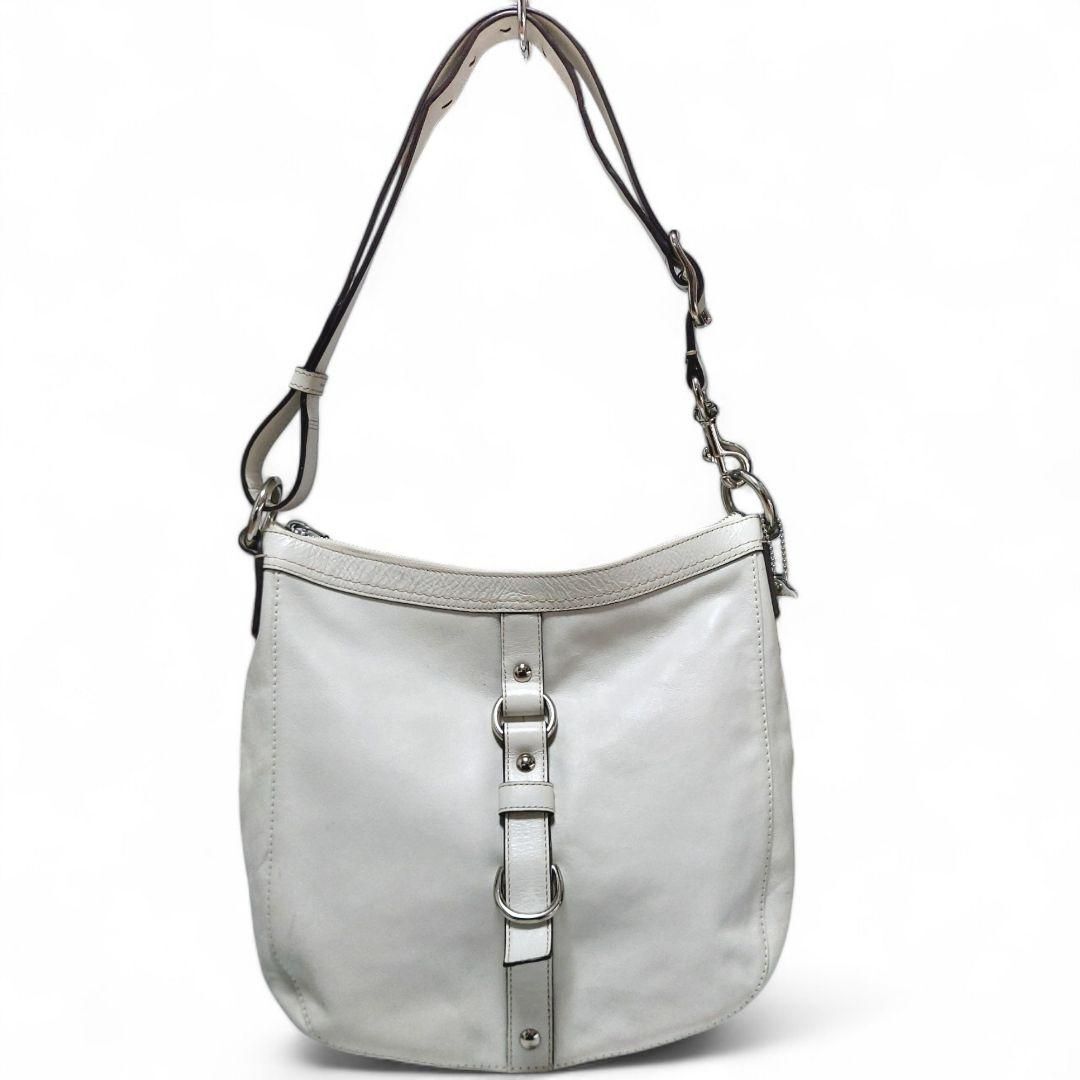 美品 COACH コーチ ショルダーバッグ 白 レザー 肩かけ 斜めがけ 美品 COACH コーチ ショルダーバッグ 白 レザー 肩かけ 斜めがけ