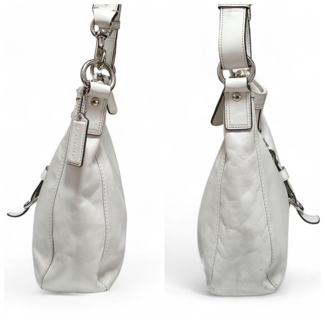 美品 COACH コーチ ショルダーバッグ 白 レザー 肩かけ 斜めがけ 美品 COACH コーチ ショルダーバッグ 白 レザー 肩かけ 斜めがけ