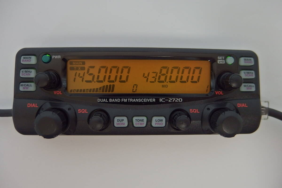 Icom IC-2720 デュアルバンドFMトランシーバー アイコム IC-2720 デュアル FMトランシーバー