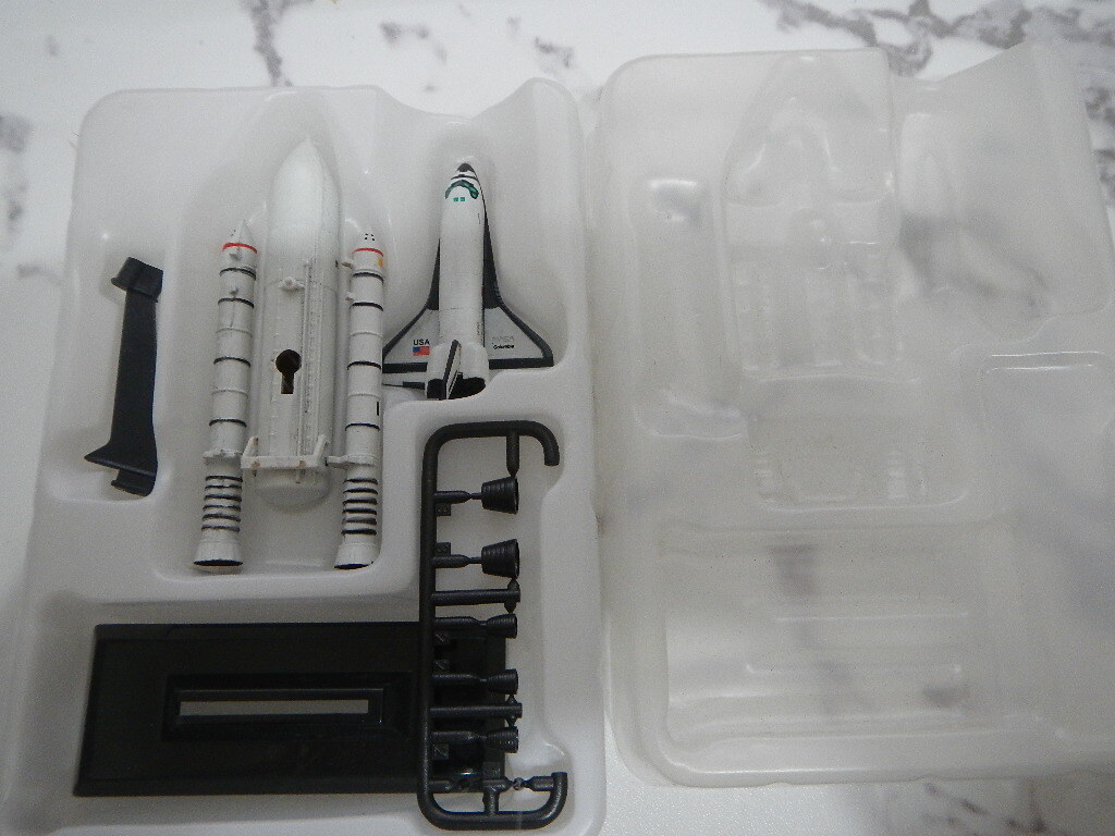 訳あり タカラ 世界の翼 スペースシャトル（コロンビア） 1/700