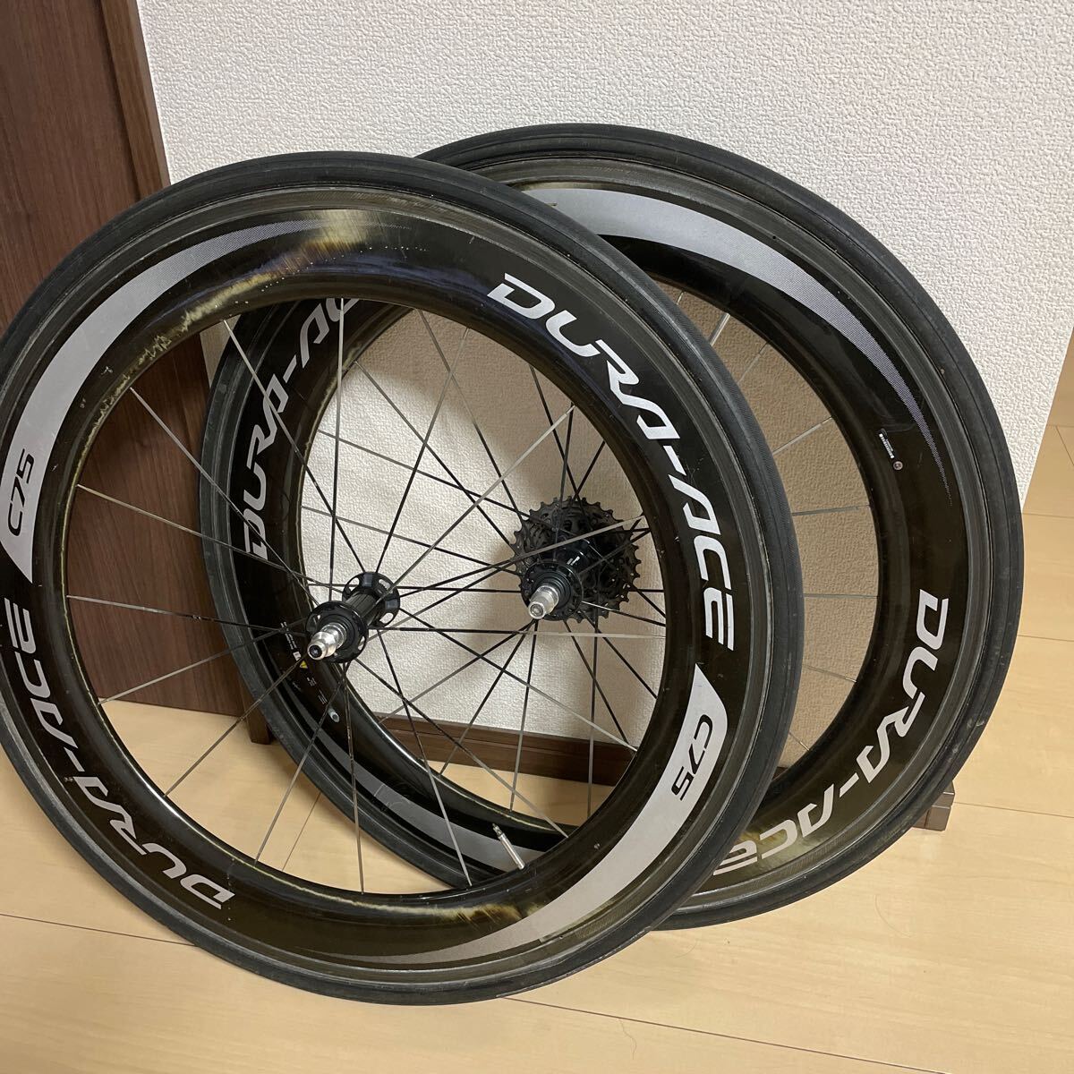 32200円 デュラエース C75 カーボンホイール前後セット 盗難 32200円 デュラエース C75 カーボンホイール前後セット 盗難