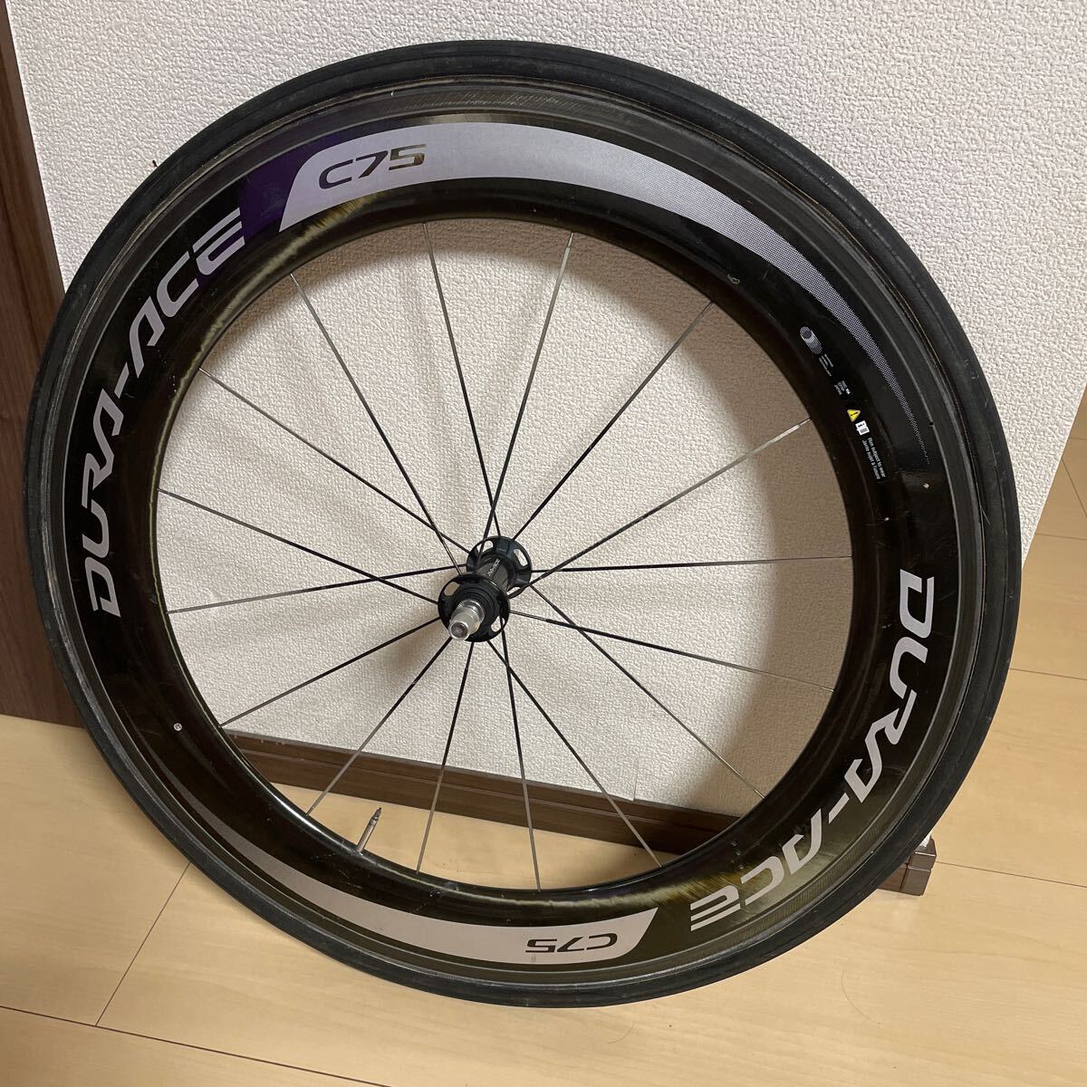 32200円 デュラエース C75 カーボンホイール前後セット 盗難 32200円 デュラエース C75 カーボンホイール前後セット 盗難