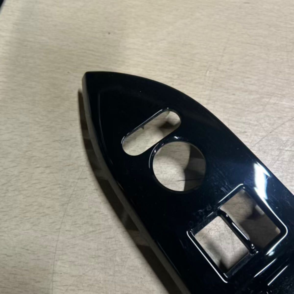 ホンダ　NーBOX JF3 JF4 純正 インテリアパネル インパネ 運(yùn)転席 パワーウィンドウスイッチ　カバー　 ピアノブラック
