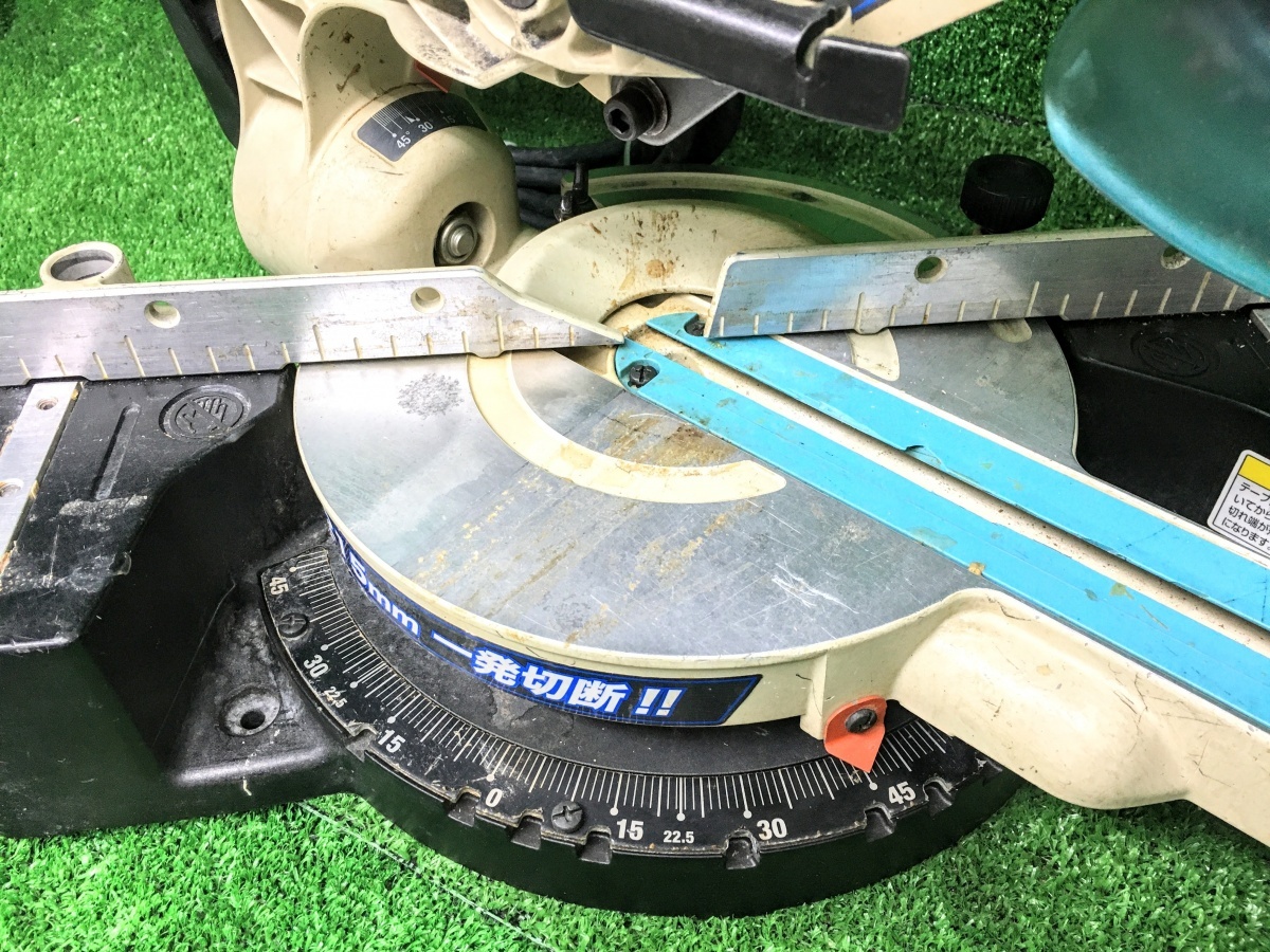 中古品 makita マキタ 165mm スライドマルノコ LS0611 スライド 中古品 makita マキタ 165mm スライドマルノコ LS0611 スライド