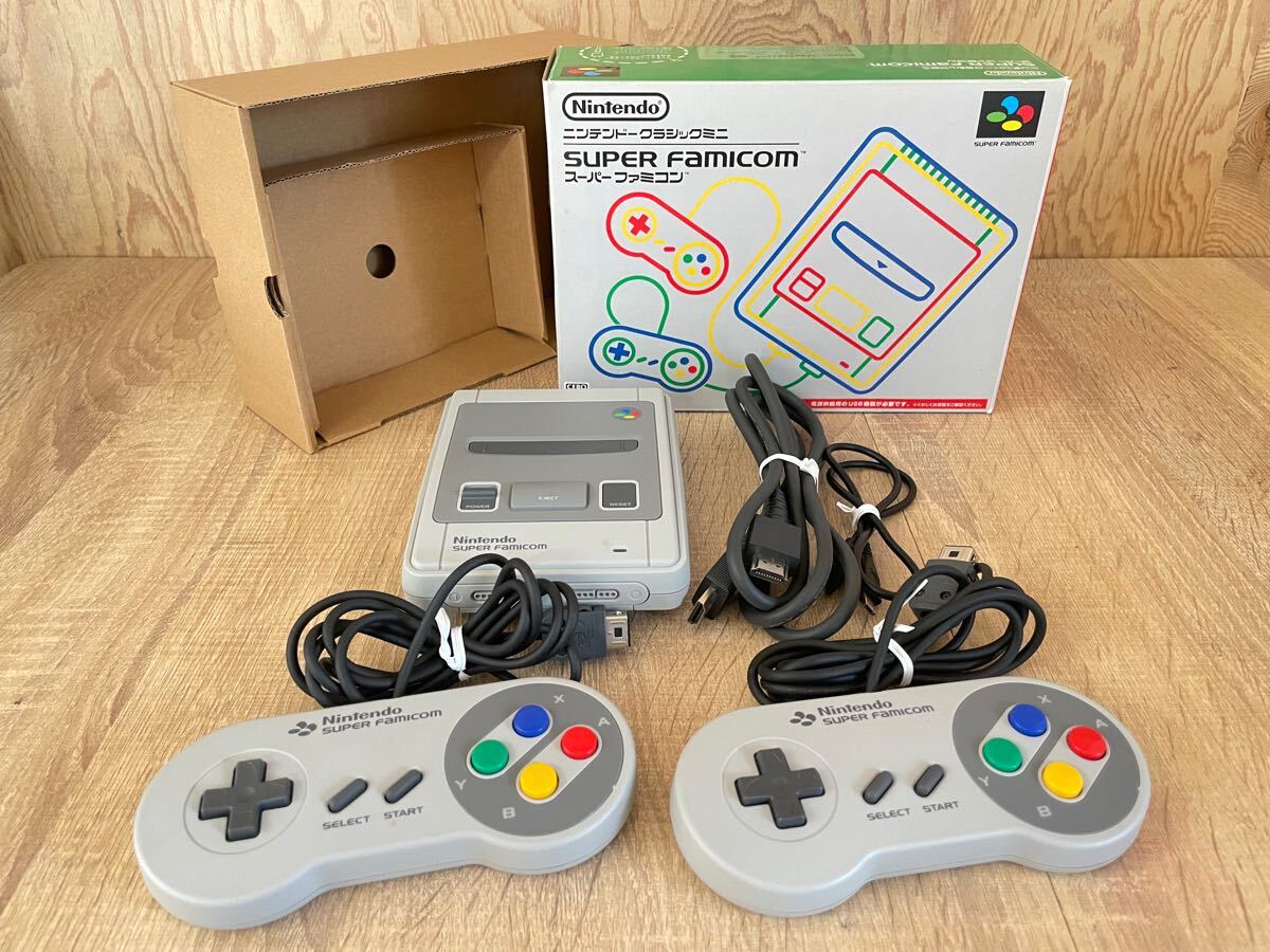 美品！ニンテンドークラシックミニ スーパーファミコン！ケース